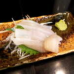 Kakashi - フナベタの刺身。小型なヒラメの一種、柔らかいのに、しっかりと旨味がある！