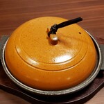 Taishuu Steak Nikuno Suke - 北海道しゃがバター陶板焼き