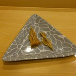 鮨 いとう - 手作り白魚の串干し。