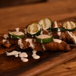 肉バル×チーズ 高安 - 肉の串焼き