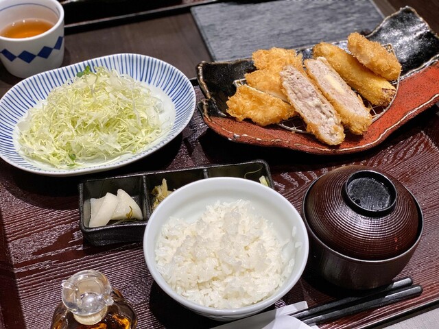 Tonkatsu Hamakatsu Ionmo-Ru Hiroshima Gion Ten photo 3