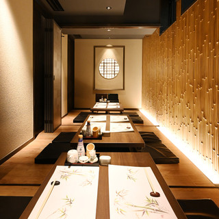 11~16人全包間團體客人也可在包間內用餐!在日式時尚的空間裡。