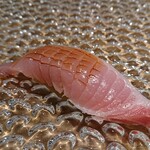 北新地 すし通 - ひっさげトロ握り