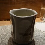 北新地 すし通 - 温かいお茶