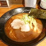 金澤濃厚豚骨ラーメン 神仙 - 