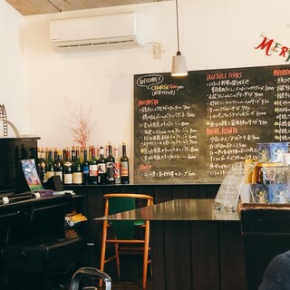 galerie+wine cafe TURM_2