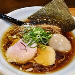 Kushiyaki Menya Torinosuke - 鶏しょうゆラーメン＋味付玉子。