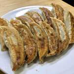 春き - 餃子…350円（写真は2人前）