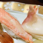 すし徳 - 「カニ」と「ホッキ貝」も美味しいっ！