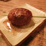 串焼き&ワイン ウナチッタ - つくねタレ　これは普通に美味しいっす