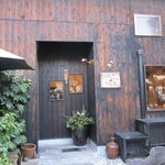 手打ち蕎麦とフレンチの やな木 - 木造でおしゃれな建物