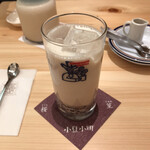 コメダ珈琲店 青森イトーヨーカドー店 - 菫