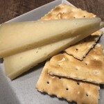 酒とチーズと自由と ENERGY - ケソ・マンチェゴ