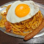 supagetthi-nopancho - ナポリタン、目玉焼き、ソーセージ