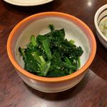 骨付鳥 寄鳥味鳥 - ほうれん草のごま和え