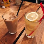 CRUZ BURGERS & CRAFT BEERS - 