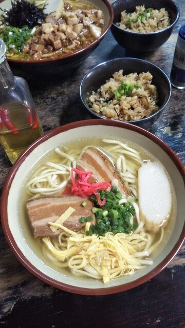 ちゅるげーそば 中城村 沖縄そば 食べログ ちゅるげーそば 中城村 沖縄そば 食べログ