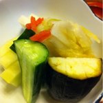 12140559 - 漬物、結構なボリューム