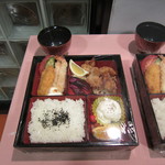 大相撲三月場所　食堂 - 鶏のから揚げ弁当