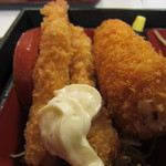 大相撲三月場所　食堂 - 海老フライとクリームコロッケ