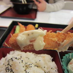 大相撲三月場所　食堂 - 海老フライ