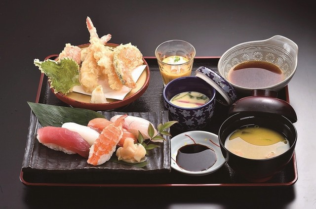 ランチメニュー 十徳や けやき通り店 じゅっとくや 平成 魚介料理 海鮮料理 食べログ ランチメニュー 十徳や けやき通り店 じゅっとくや 平成 魚介料理 海鮮料理 食べログ