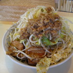 恵比寿ブタメン - ブタメン大盛り野菜脂ニンニクマシマシ