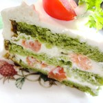 ヤサイデュモンド - ほうれん草とトマトのグリーンショート　４２０円