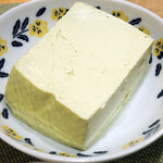 平田とうふ店 - 枝豆豆腐510円