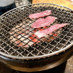 ほるもん猿 - たんもサッと炙りで！