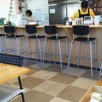 ボーノ - 店内 カウンター席