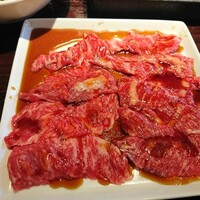 焼肉 たまき家 - うーん、サシが粗い