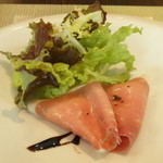 レストラン グースト - リコッタチーズの生ハム包み