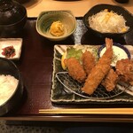 ろく丘 - ミックスフライ定食