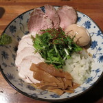 まぜ麺 佑ちゃん - 地鶏まぜ麺フル装備