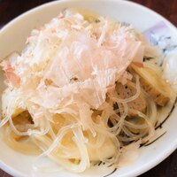 あそび割烹 さん葉か - 薩摩揚げの春雨サラダ　栃木県武藤農園の無農薬カブ