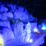 本家伴久 - 氷柱がライトアップされ素晴らしい！