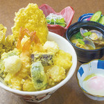 Seafood rose Ten-don (tempura rice bowl)