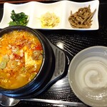 良膳 - スンドゥブ