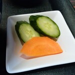 焼肉たてがみ - 豚丼（並）880円+ランチセット100円