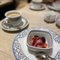 ミゲル フアニ 新宿タカシマヤ タイムズスクエア店 - 