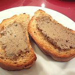 TRATTORIA IL PALLONCINO  - 鶏レバーのパテ