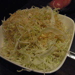 焼肉ＤＩＮＩＮＧ牛若 - 【2012.03.　初訪】　キャベツサラダ250円