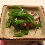 Sumiyaki To Sekai No Osake Ba Sengetsu - 酒織セット（ピーマンと酒盗の和えもの）
