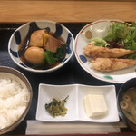 Sakanaryouri Shibuya Yoshinari Honten - 角煮とフグ唐揚げをチョイス、1,200円