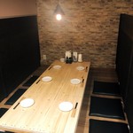SUSHI DINING YUME - 【2階座敷半個室】通常は6名部屋が2つ、10名部屋が1つのレイアウトです。