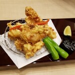 ホテルエミオン東京ベイ 日本料理 Kai - ふぐの唐揚げ(1,600円)