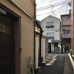 マルコ - 北側路地から