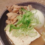 新大久保 春田屋 - モツ煮