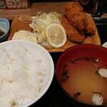 Magurodonya megumi - こちらが定食です。ご飯の量はちょっと多め....
                        あ、味噌汁は、正直、何か忘れてたぞ！